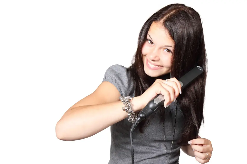 A Complete Guide To Hair Straightener